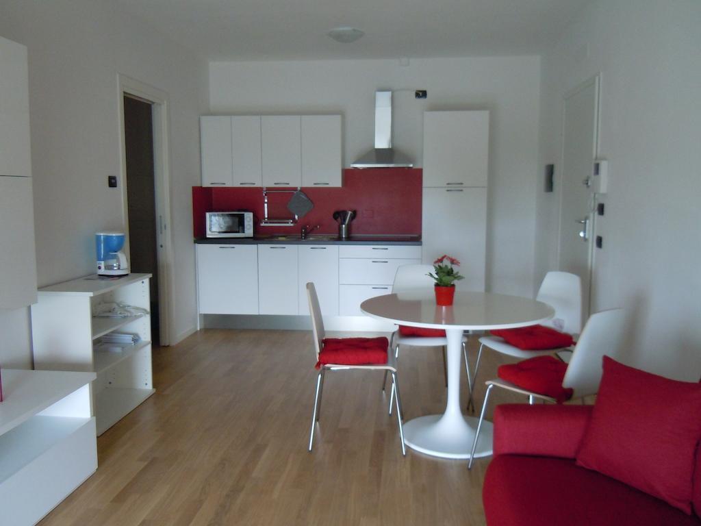 Residence Il Poggio Al Sole Toscolano-Maderno Exterior foto