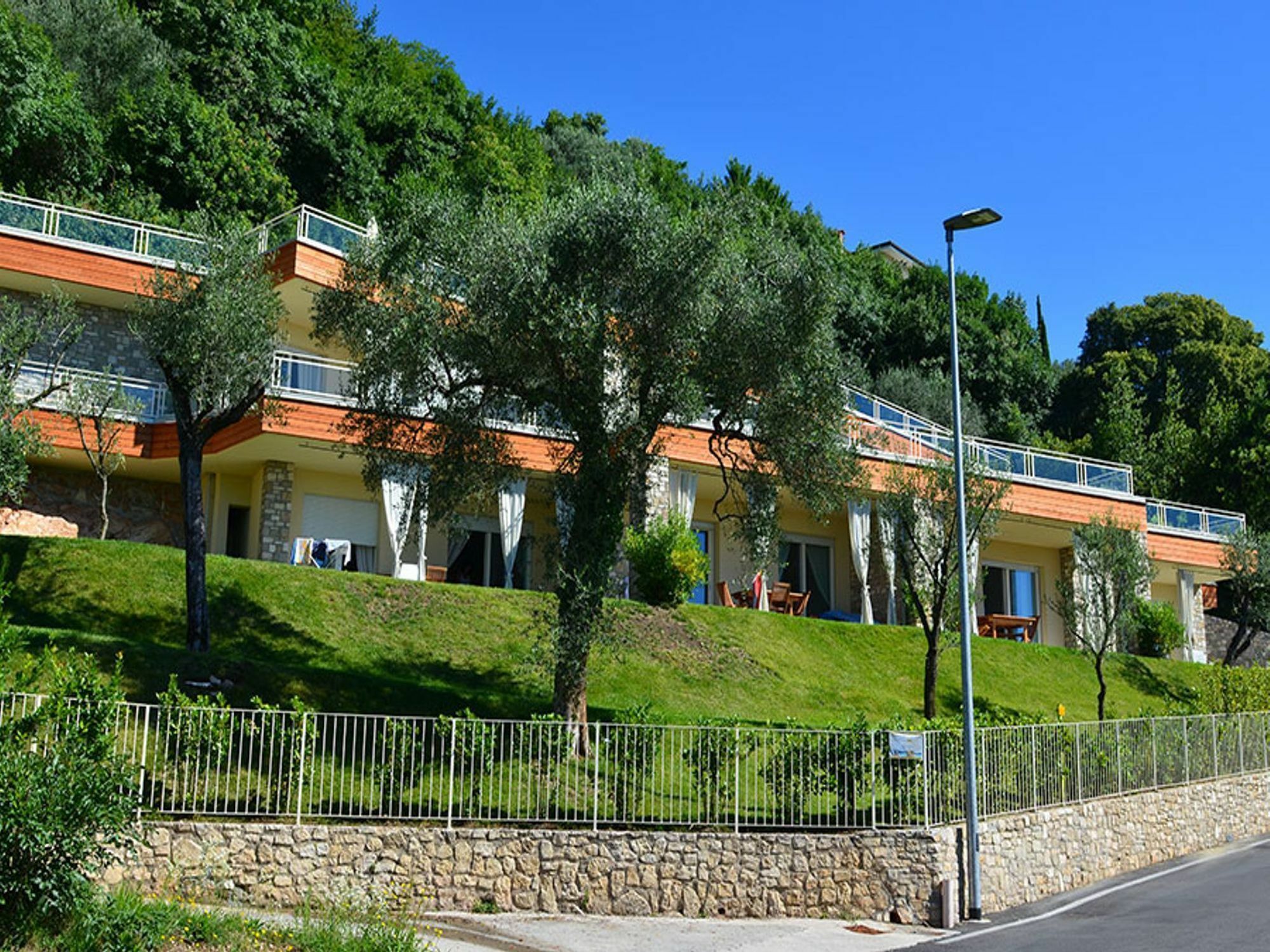 Residence Il Poggio Al Sole Toscolano-Maderno Exterior foto
